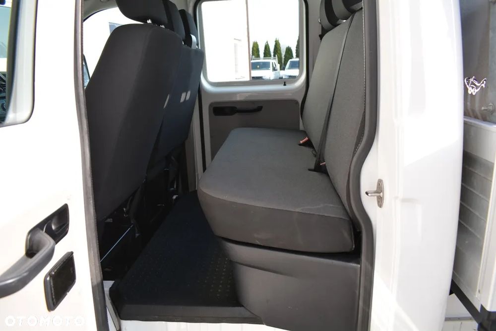 Volkswagen TRANSPORTER T6 DOKA - 23