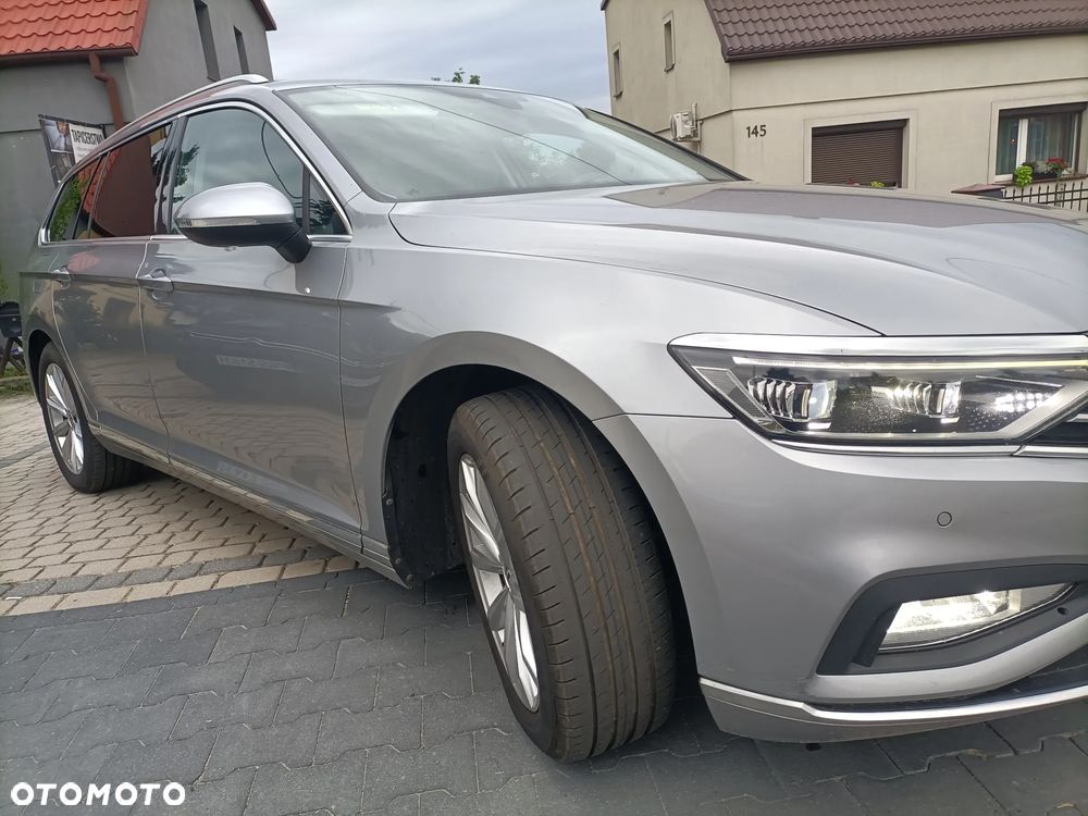 Volkswagen Passat 2.0 TDI SCR DSG Comfortline - 7