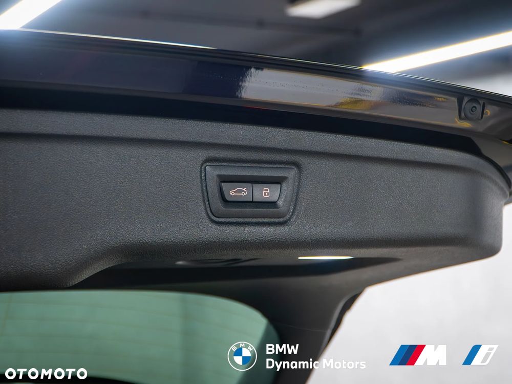 BMW M3 Competition M xDrive - 15