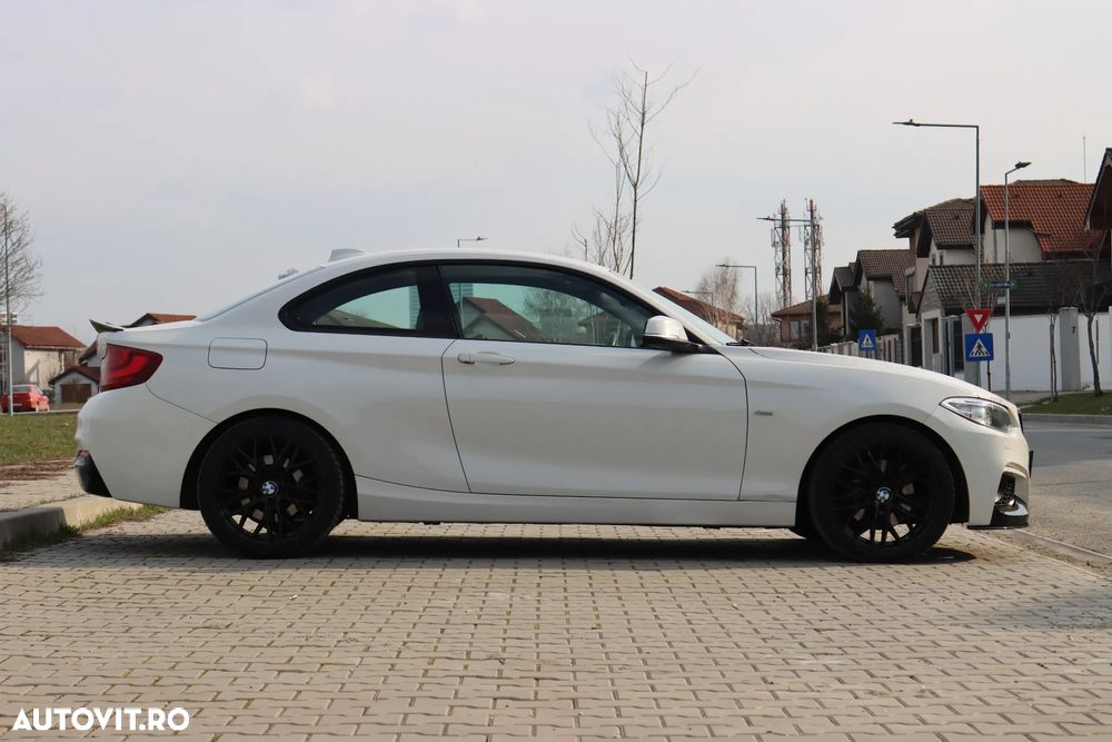 BMW Seria 2 220d Aut. Sport Line - 4