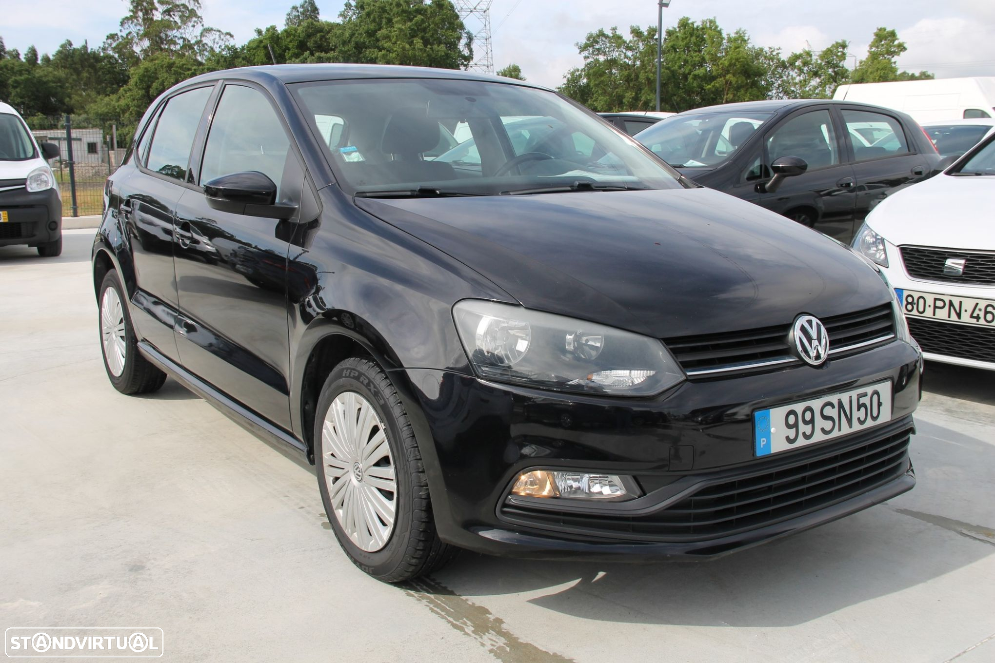 VW Polo 1.0 Confortline - 2