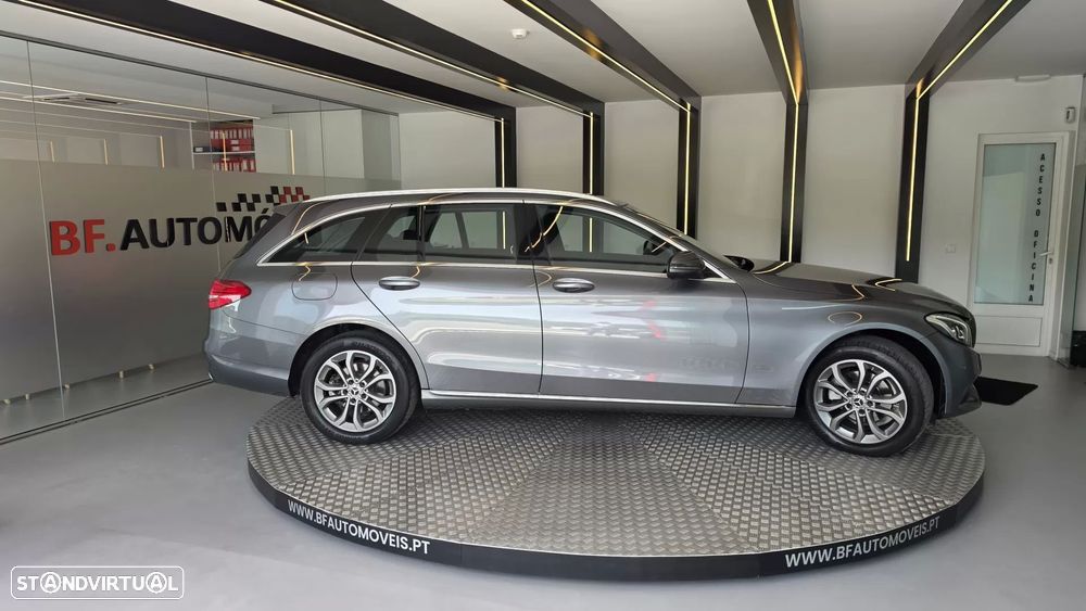 Mercedes-Benz C 180 BlueTEC Avantgarde Aut. — fotografia 8