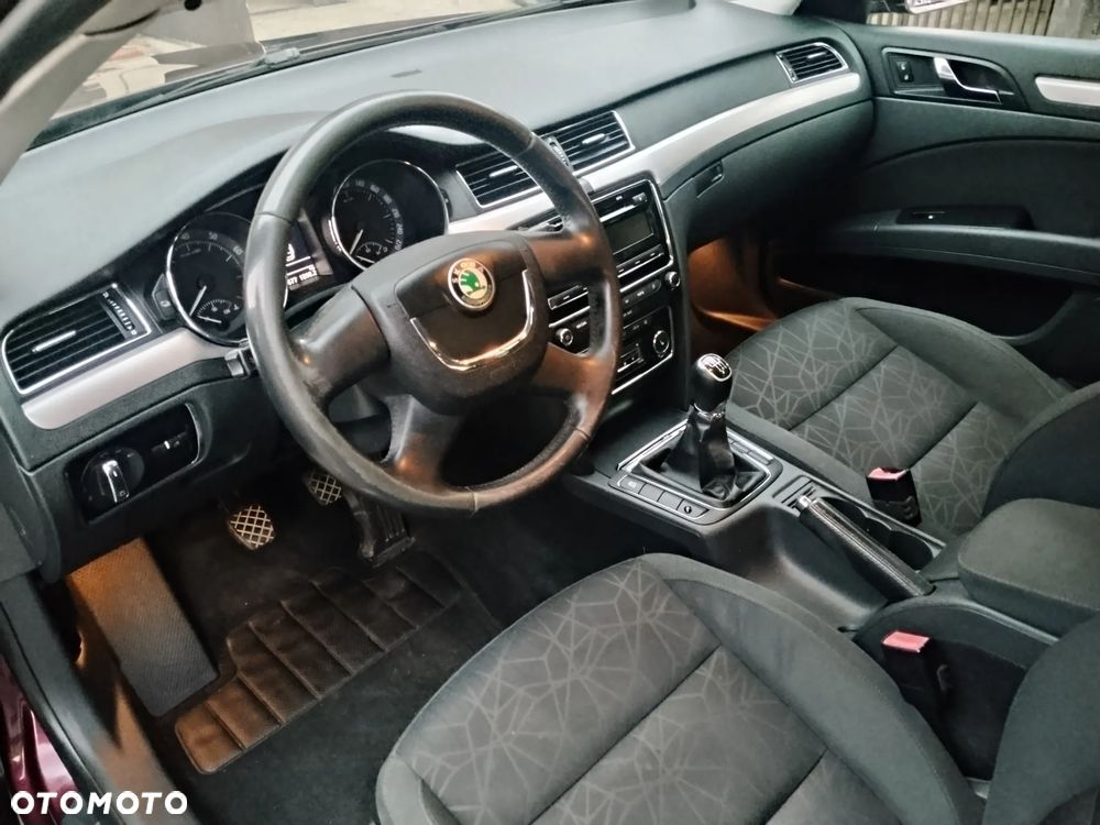 Skoda Superb - 17