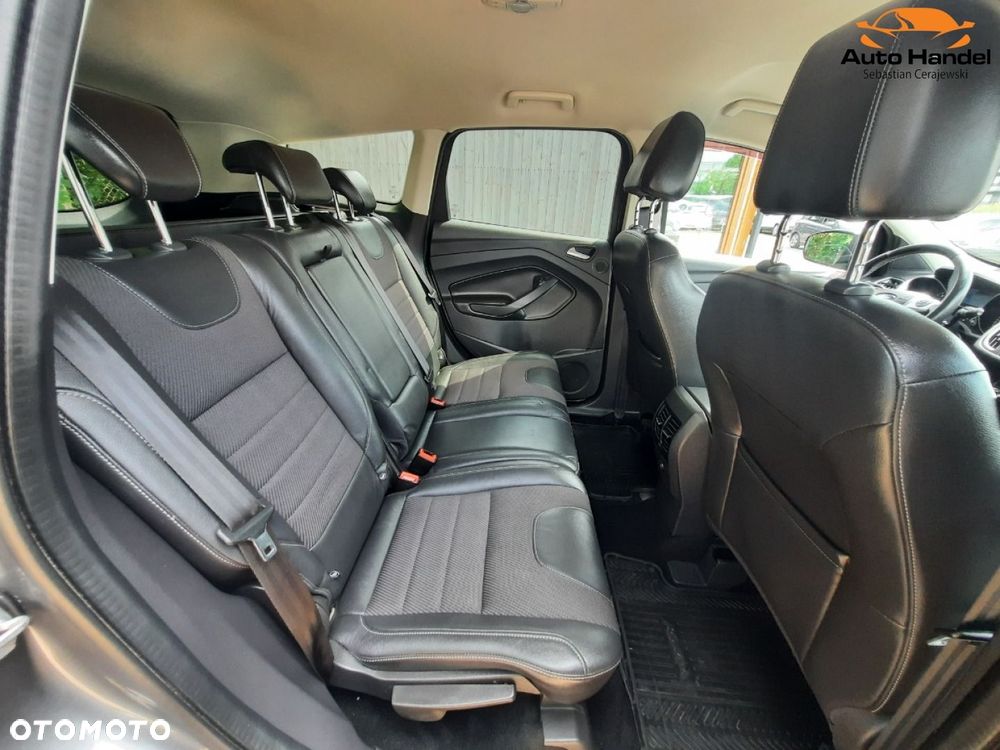 Ford Kuga 1.6 EcoBoost 2x4 Individual - 36