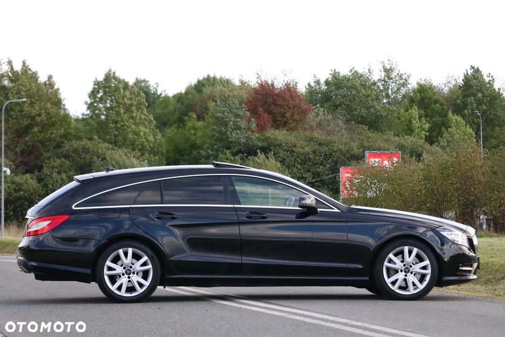 Mercedes-Benz CLS 350 CDI 4-Matic BlueEff - 3
