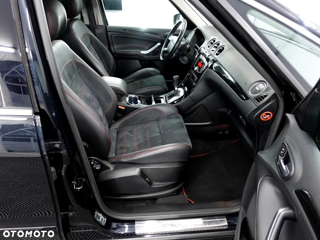 Ford S-Max - 7