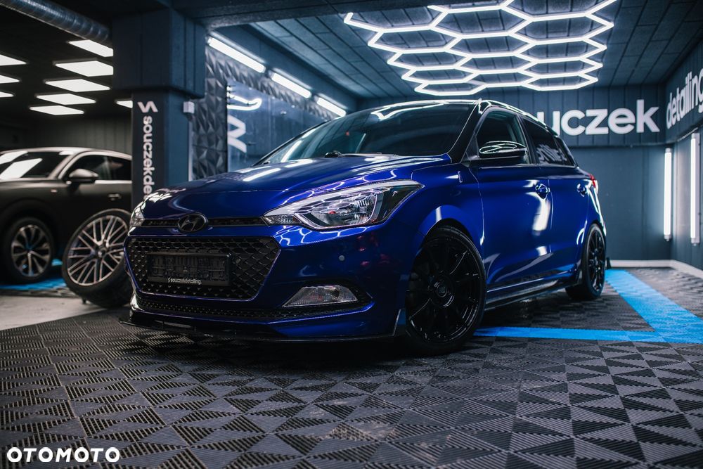 Hyundai i20 1.2 Fresh - 19