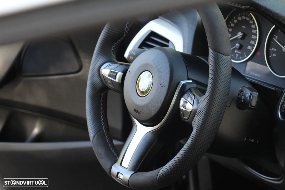 BMW 218 d Coupe Line Sport - 27