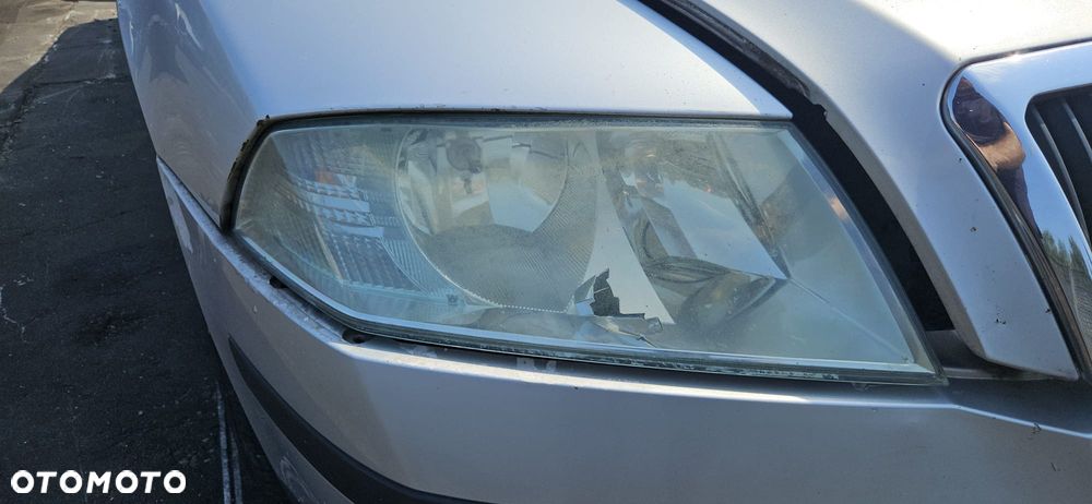 SKODA OCTAVIA II  04-08 1.9 TDI BKC - RADIO RADIOODTWARZACZ - 6