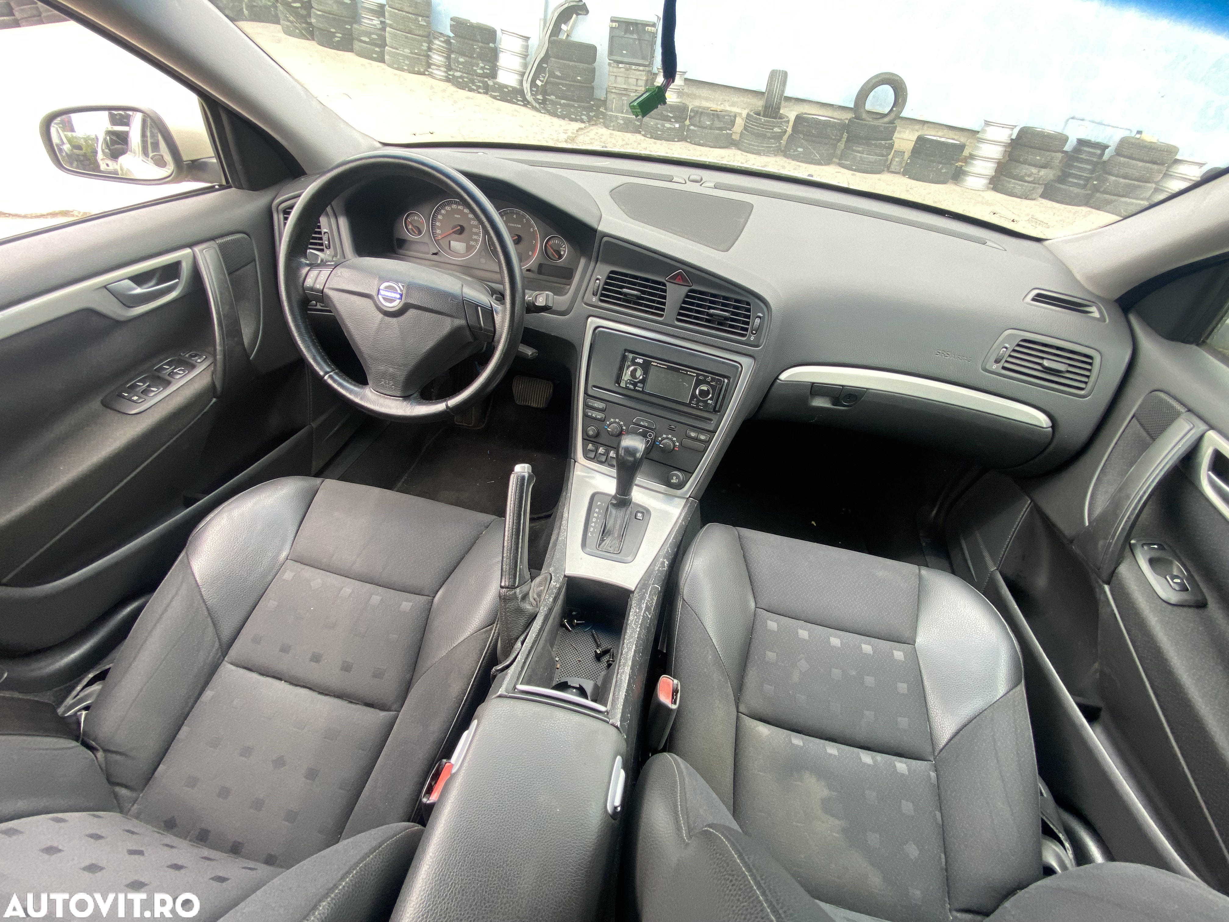 Dezmembrez piese Volvo S60 - 6