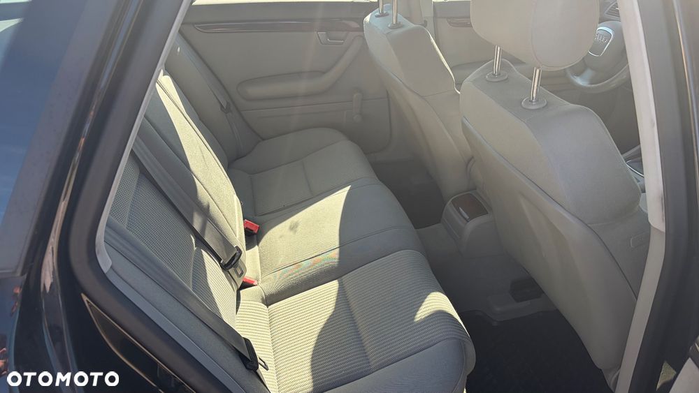 Audi A4 Avant 2.0 TDI DPF - 15