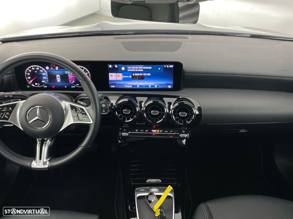 Mercedes-Benz A 200 Standard - 10