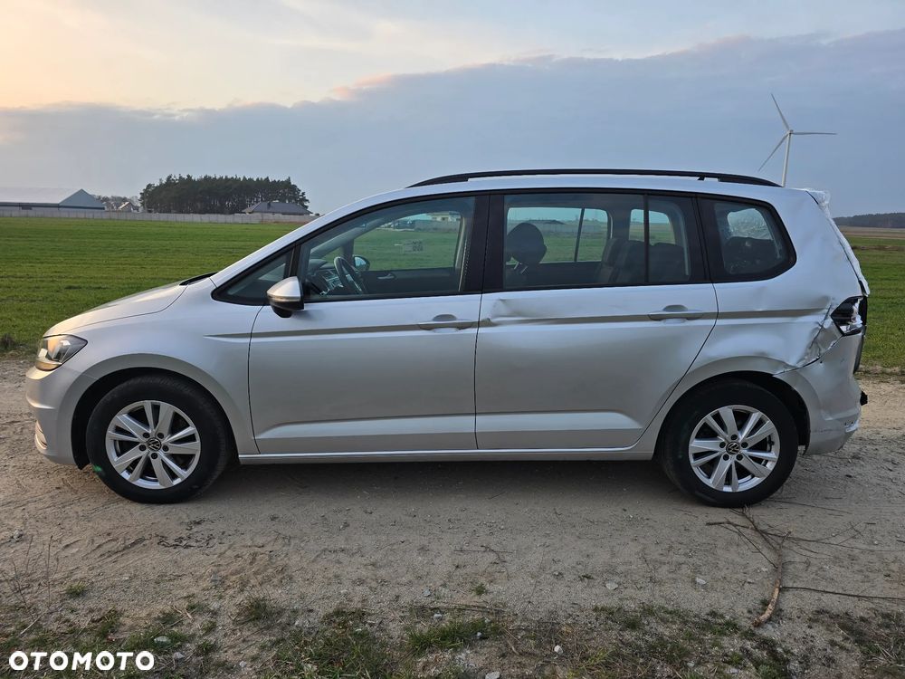 Volkswagen Touran 1.5 TSI EVO Comfortline - 2