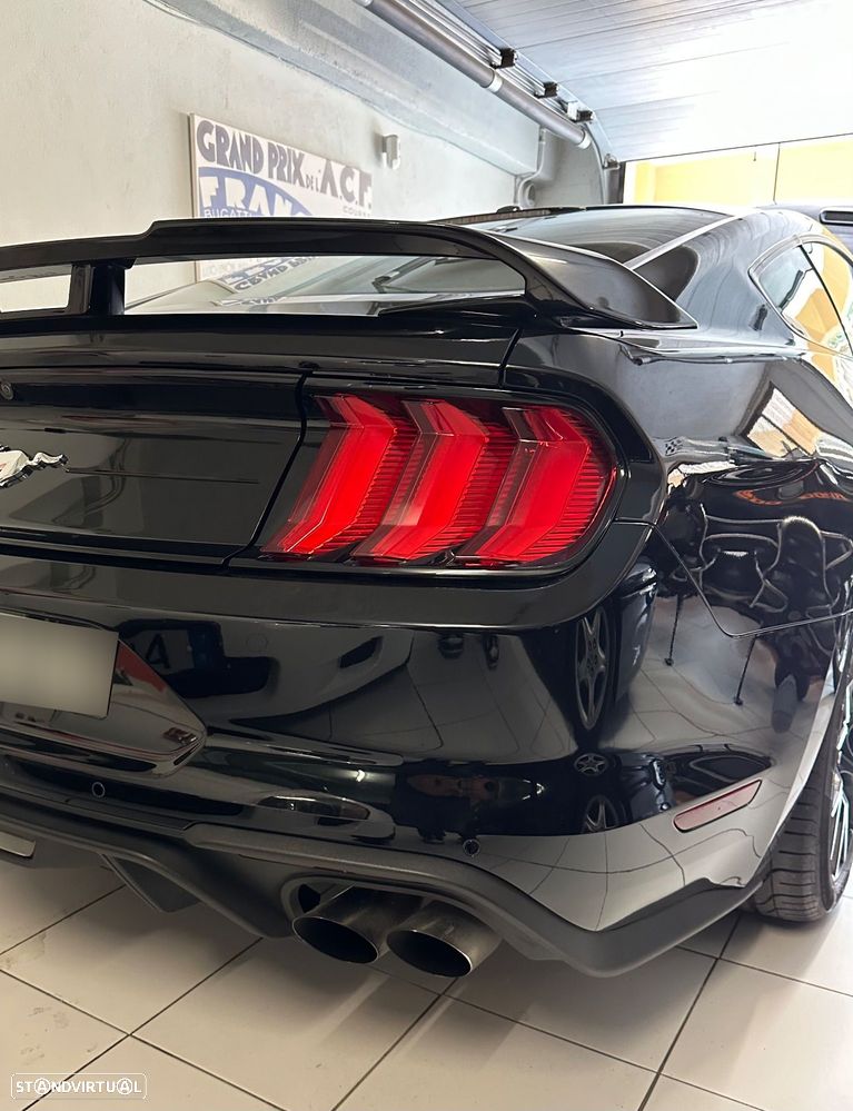 Ford Mustang 2.3 Eco Boost Aut. - 1