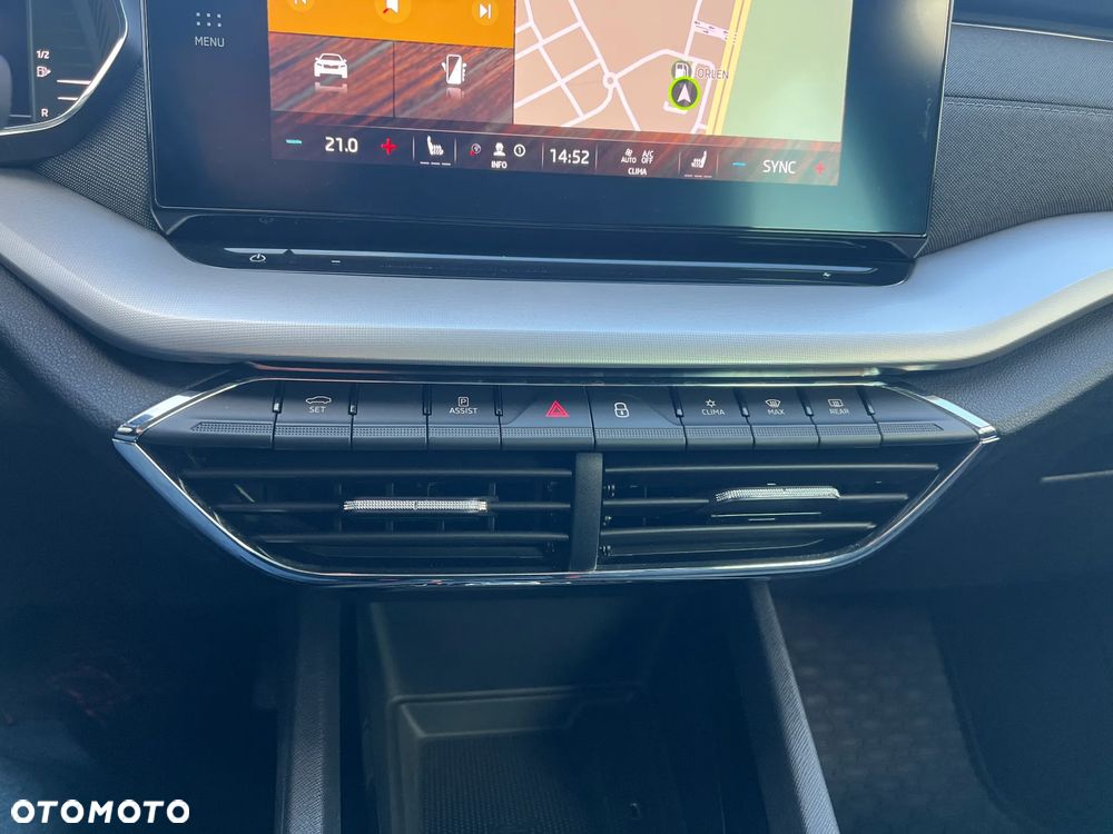 Skoda Octavia 2.0 TDI DSG Style - 24