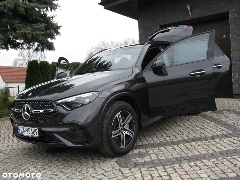 Mercedes-Benz GLC - 11