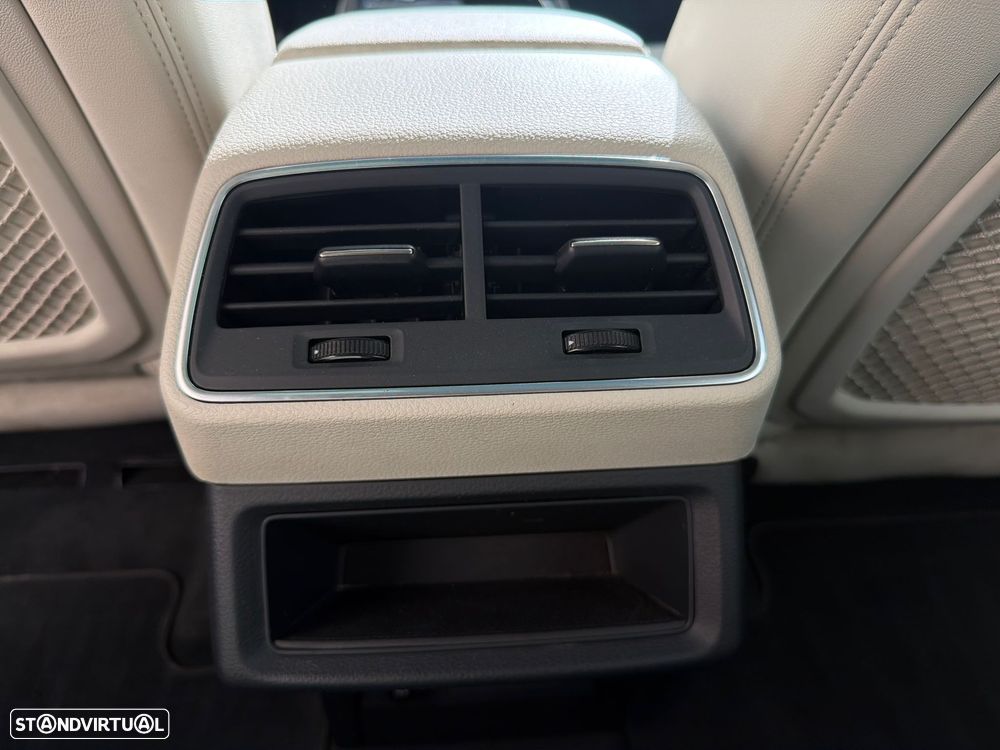 Audi e-tron 55 quattro - 48