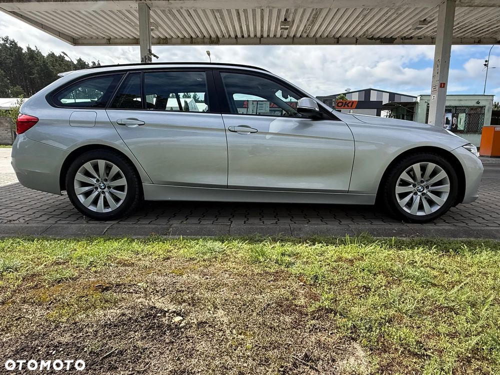 BMW Seria 3 318d - 4