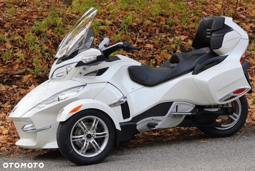 Can-Am Spyder - 1