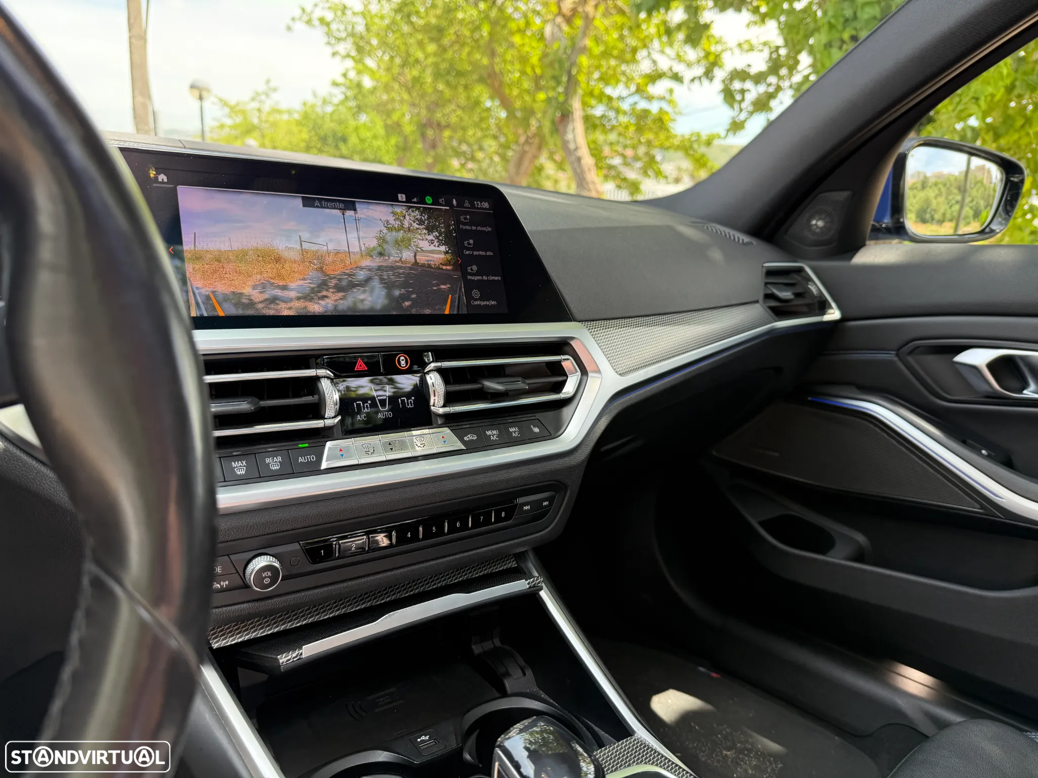 BMW 330 i Pack M Auto - 41