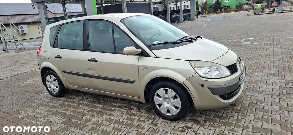 Renault Scenic - 2