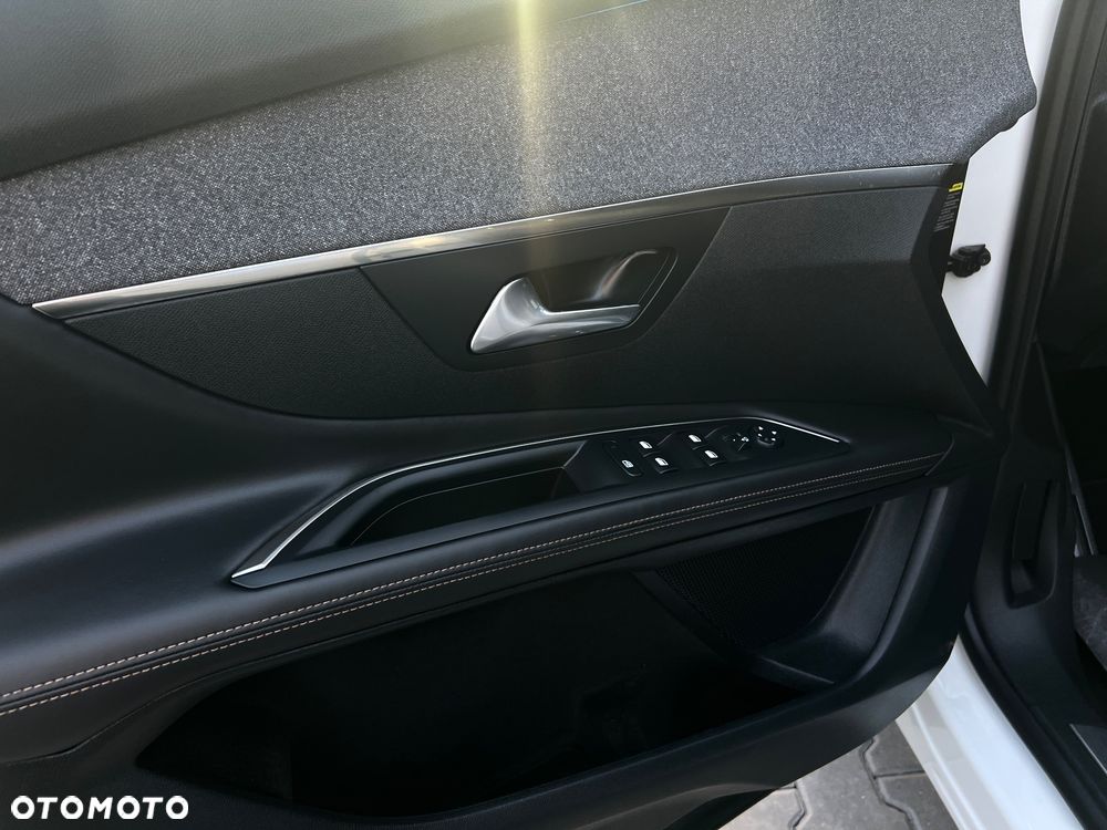 Peugeot 3008 - 20