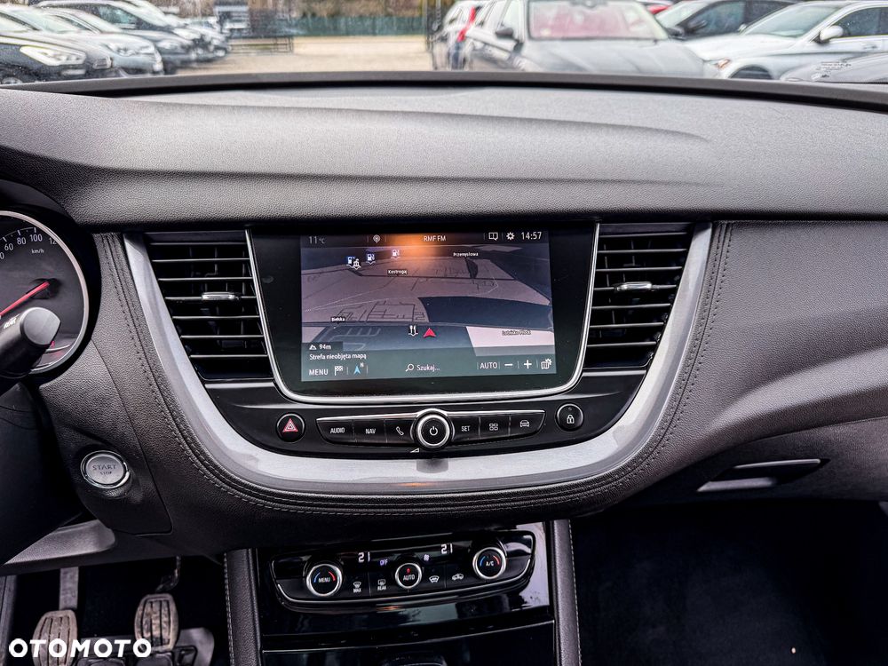 Opel Grandland X 1.2 Start/Stop Business Elegance - 36