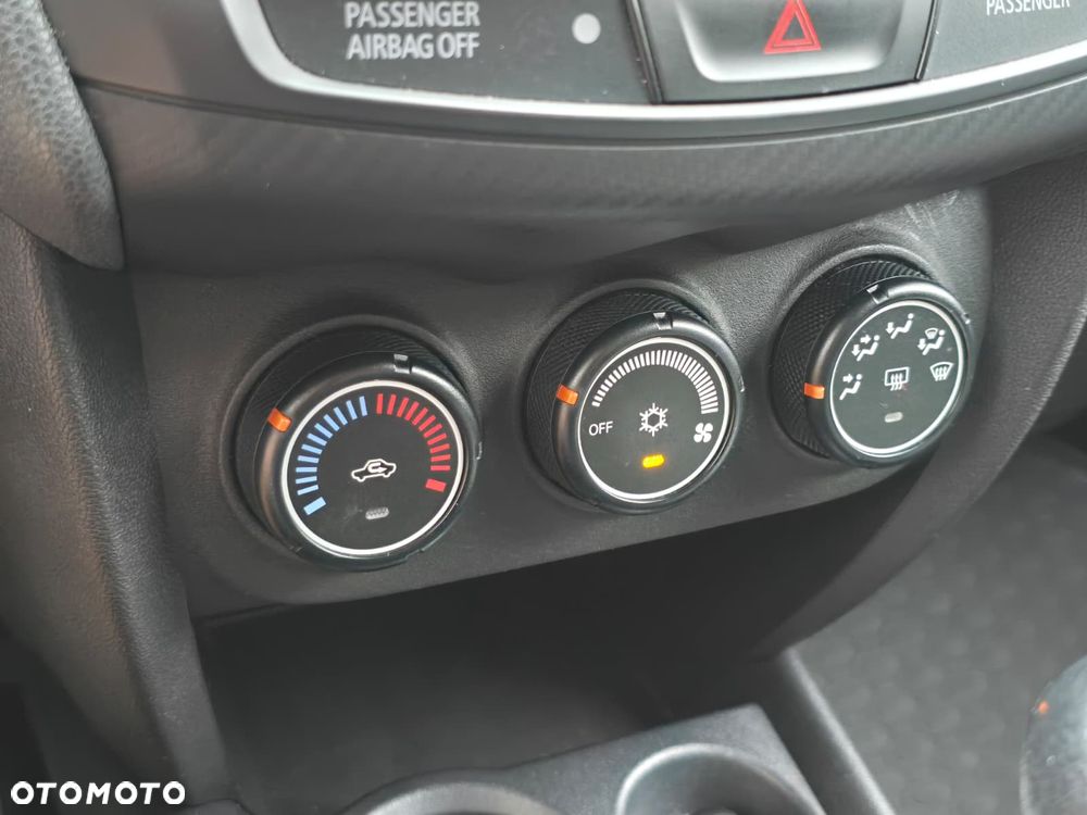 Mitsubishi ASX 1.6 Inform EU6 - 20