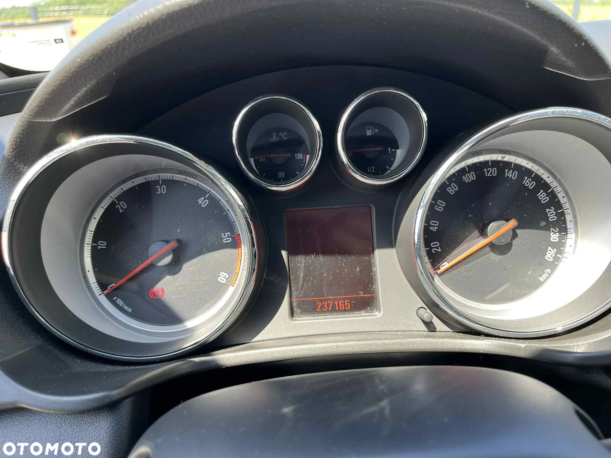 Opel Insignia 2.0 CDTI Sport - 27