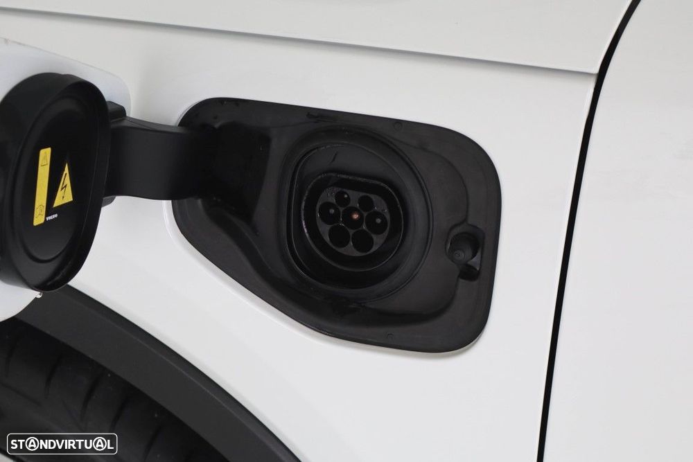 Volvo XC 40 - 18