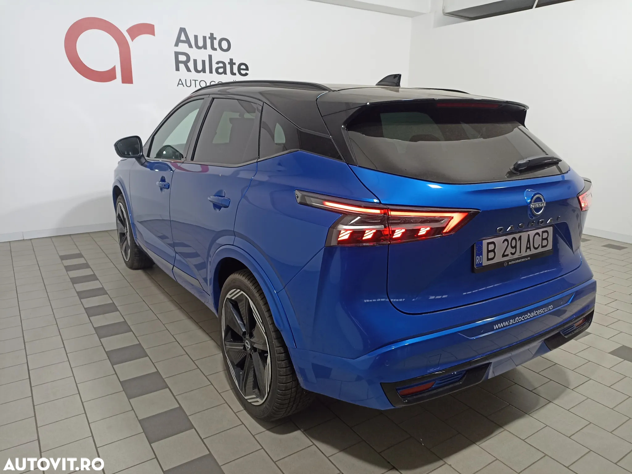 Nissan Qashqai 1.3 l Mild-Hybrid X-Tronic N-Connecta - 4