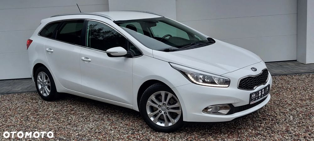 Kia Ceed 1.4 CVVT ISG Spirit - 3