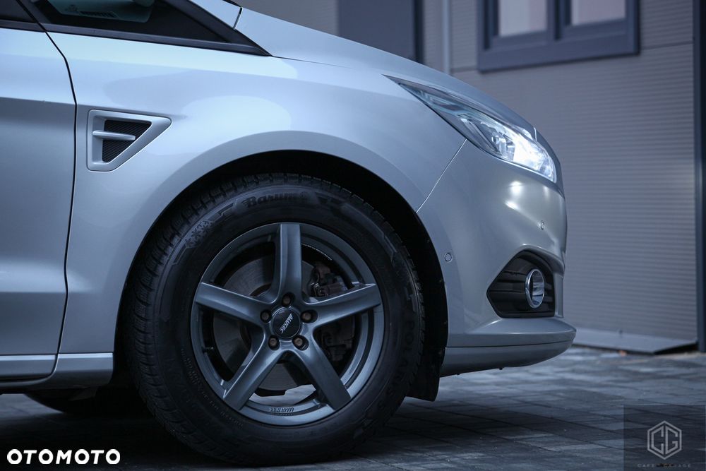 Ford S-Max - 25