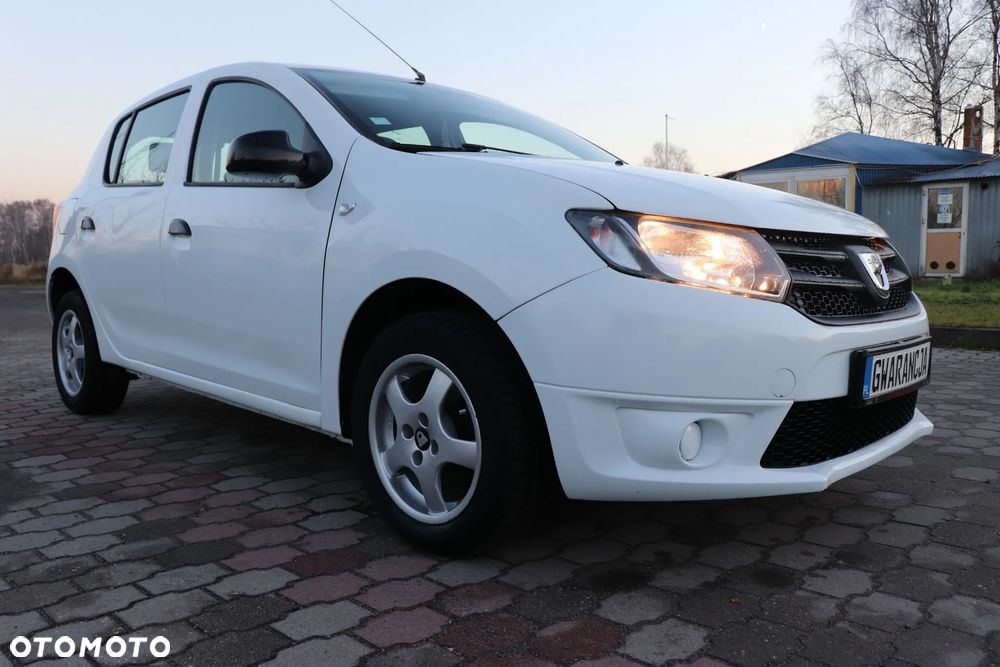Dacia Sandero dCi 90 Laureate - 27