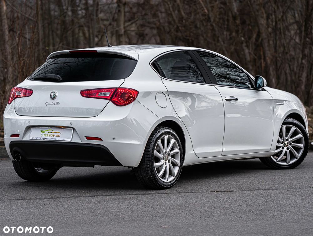 Alfa Romeo Giulietta 1.4 TB 16V Impression - 17