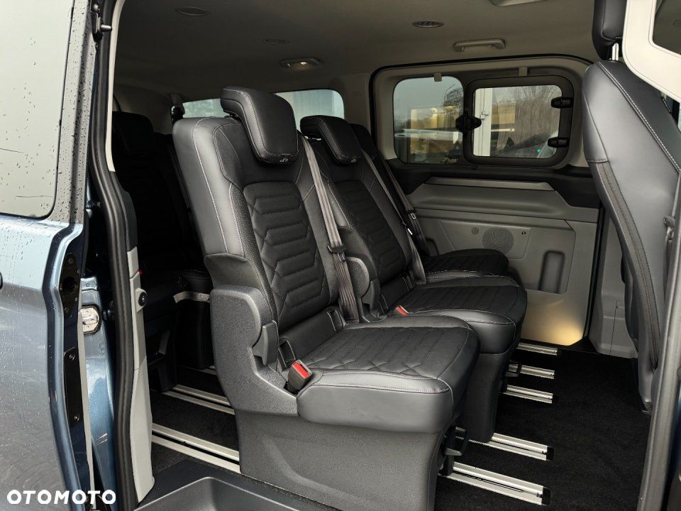 Ford Tourneo Custom - 6