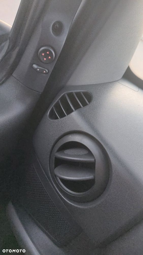 Fiat DOBLO - 23