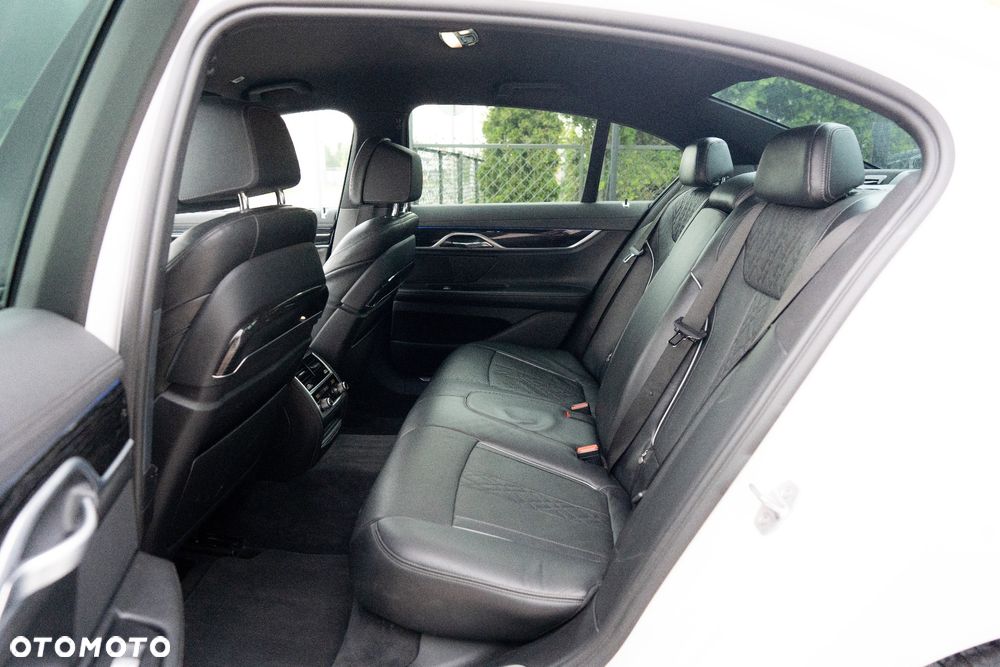 BMW Seria 7 730d xDrive - 20