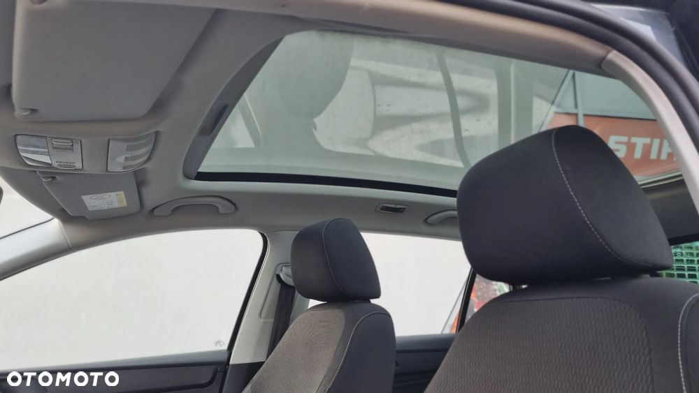 Skoda RAPID 1.2 TSI (Green tec) Scout Line - 29