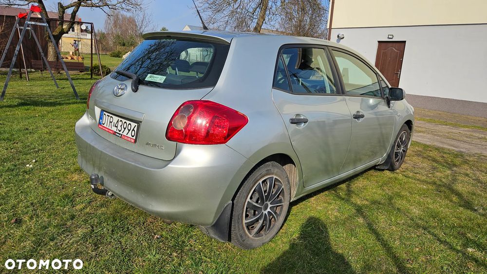 Toyota Auris 1.4 D-4D Luna - 9