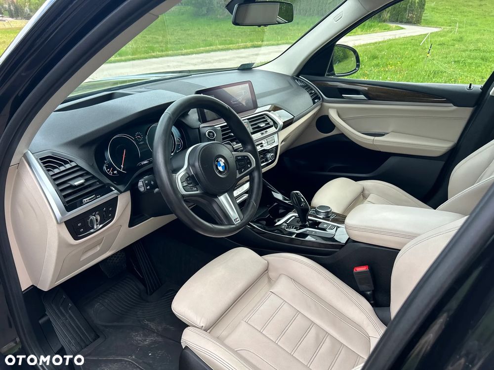 BMW X3 xDrive20d Luxury Line - 13