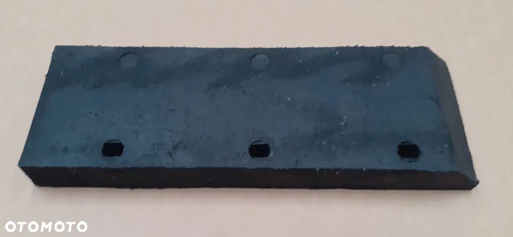 Listwa gumowa wew. prawa 407x140x40mm - 1