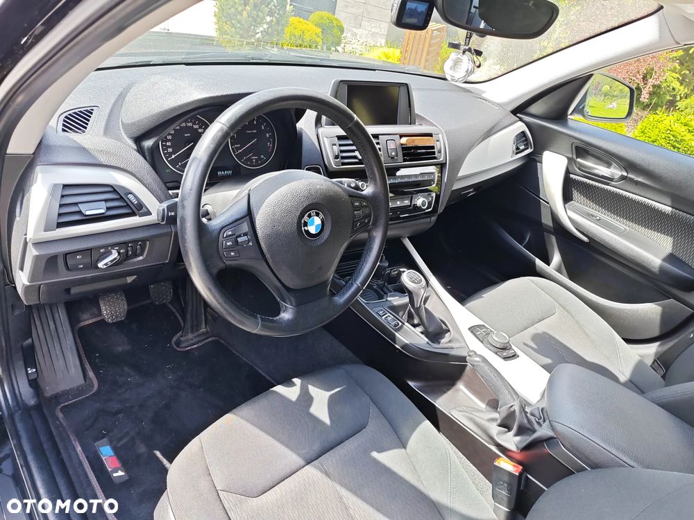 BMW Seria 1 116i - 8