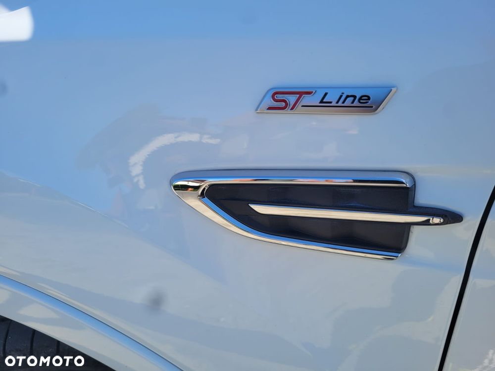 Ford Kuga - 13