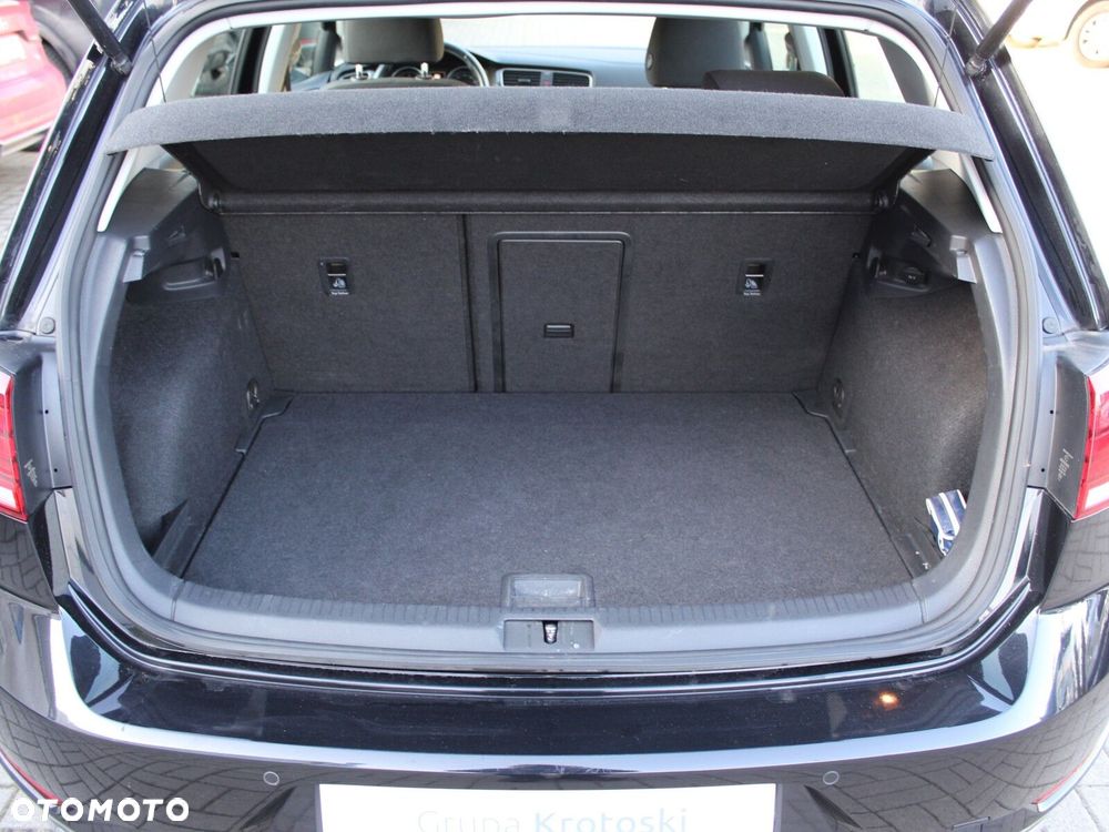 Volkswagen Golf 1.5 TSI BMT Comfortline - 14