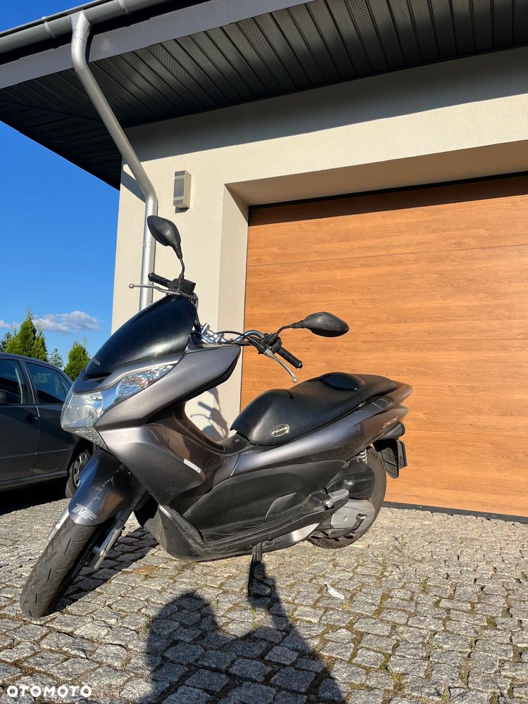 Honda PCX - 1