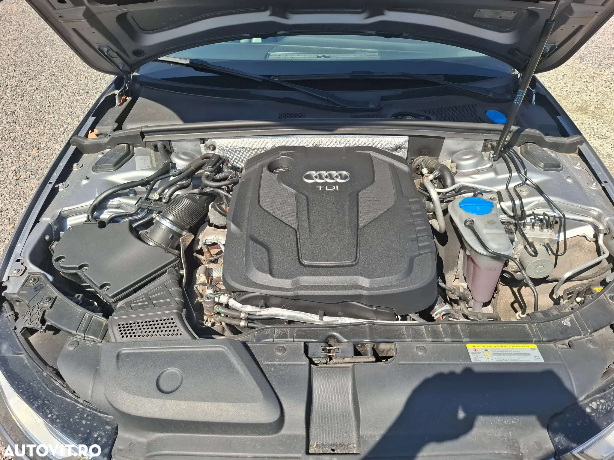 Audi A4 Avant 2.0 TDI e DPF S line Sportpaket - 28