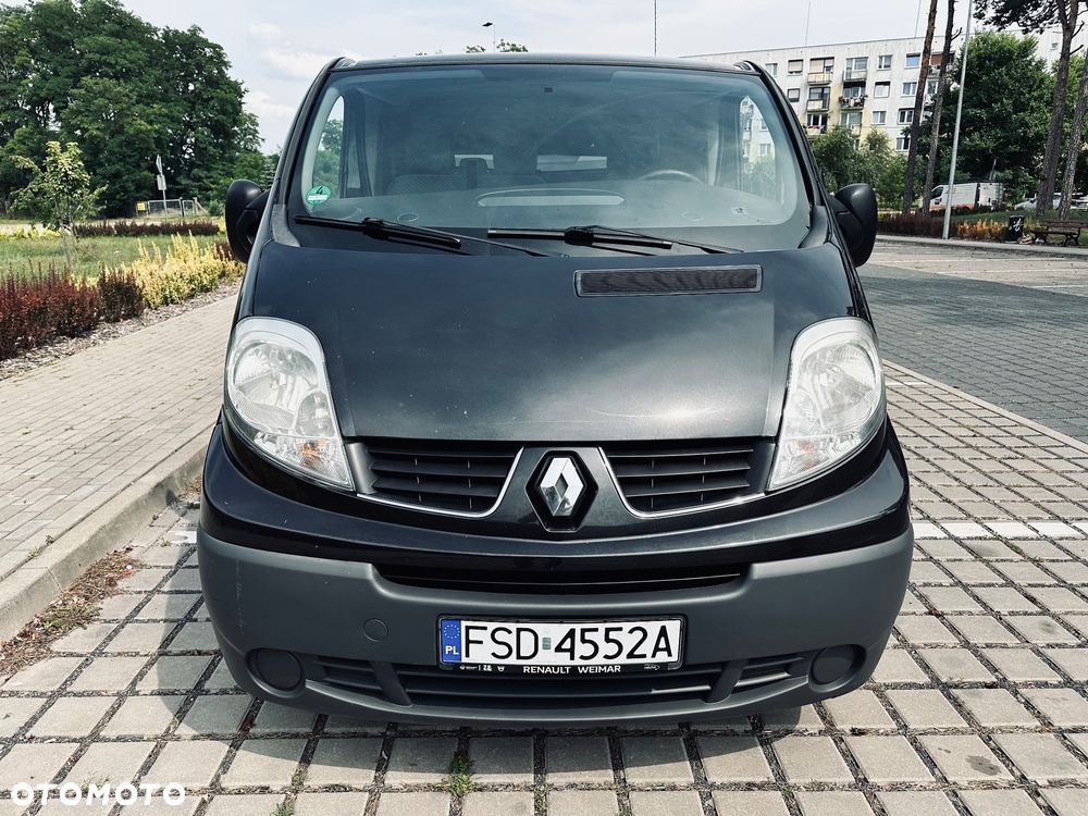 Renault Trafic - 2