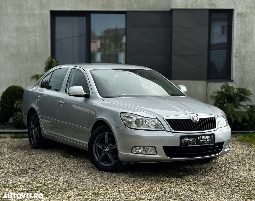 Skoda Octavia 1.6 TDI DPF Ambiente - 3