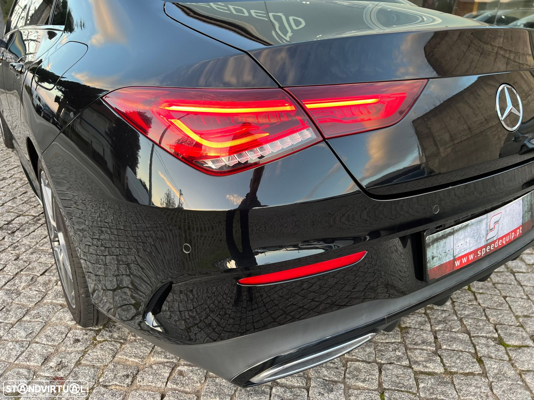 Mercedes-Benz CLA 180 d 7G-DCT AMG Line - 8